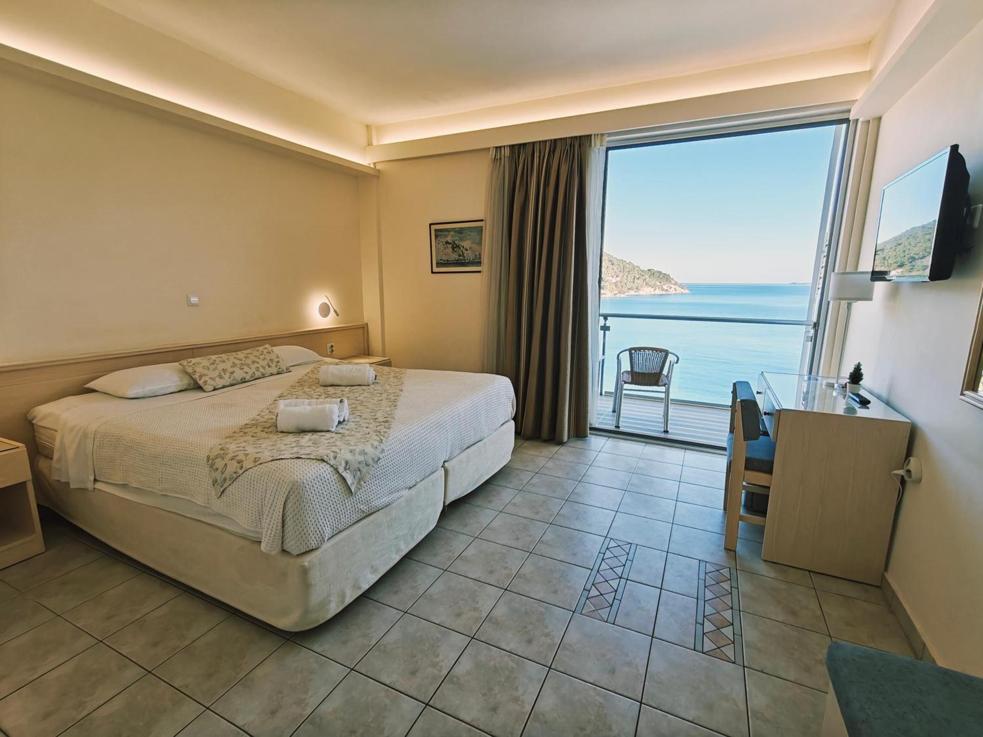 New Aegli Resort Hotel Poros Town Habitación foto